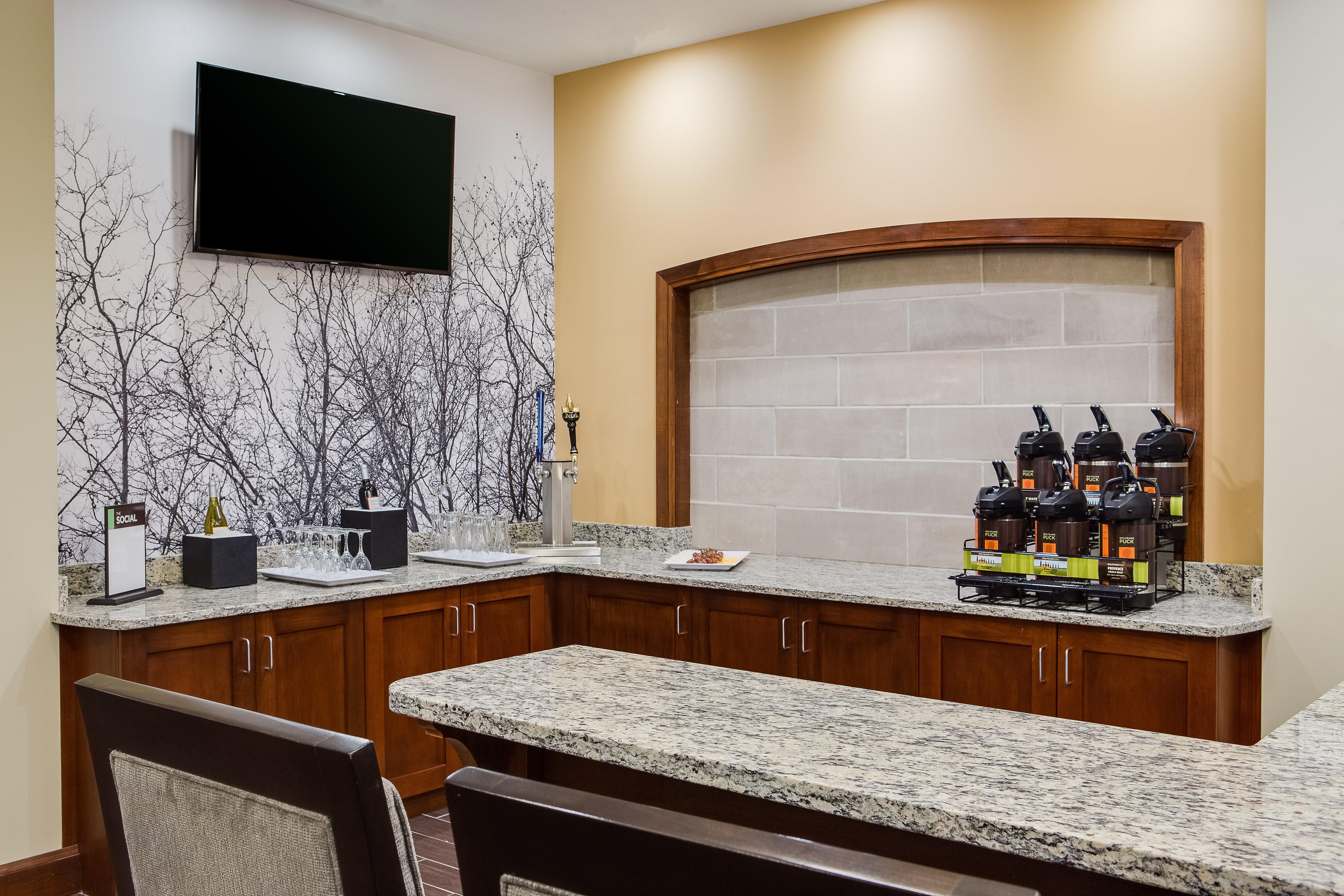 Staybridge Suites Des Moines Downtown By Ihg Eksteriør billede
