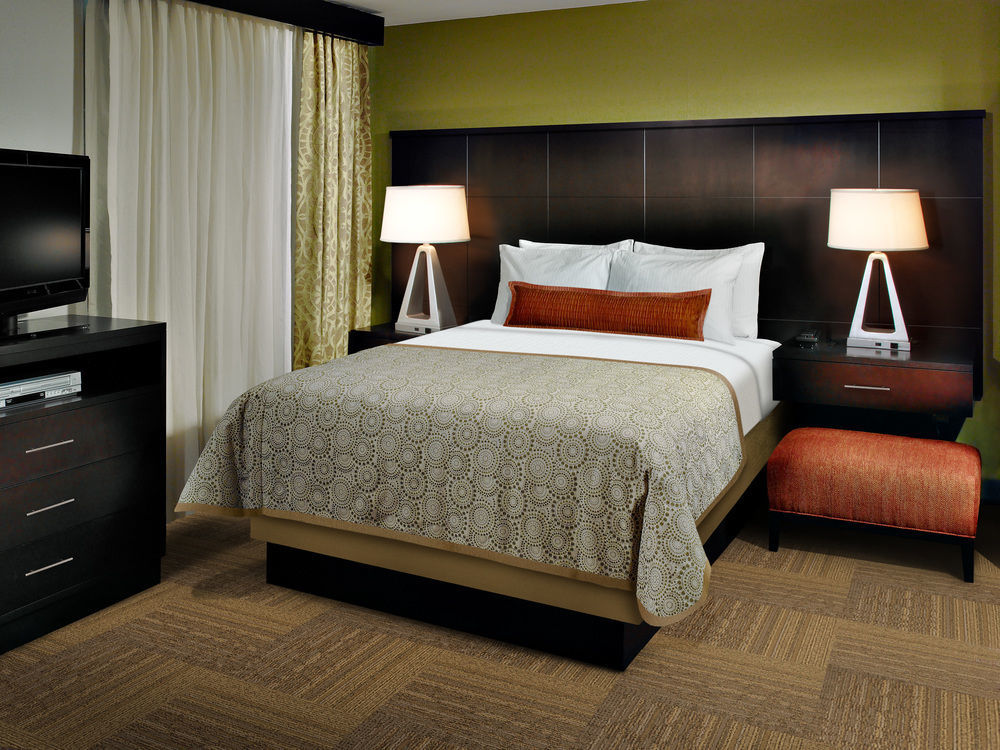 Staybridge Suites Des Moines Downtown By Ihg Eksteriør billede